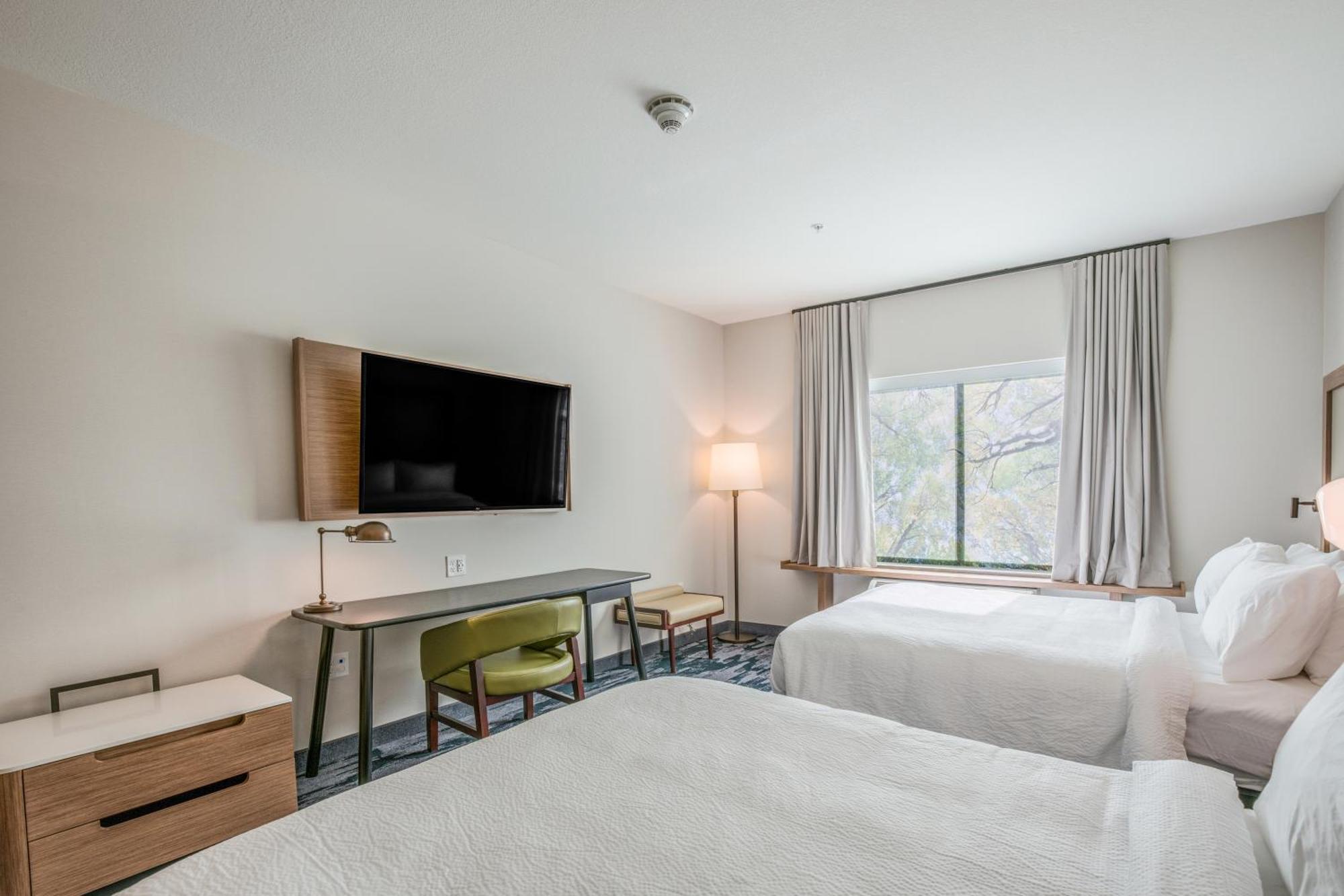 Fairfield Inn & Suites Whitewater Экстерьер фото