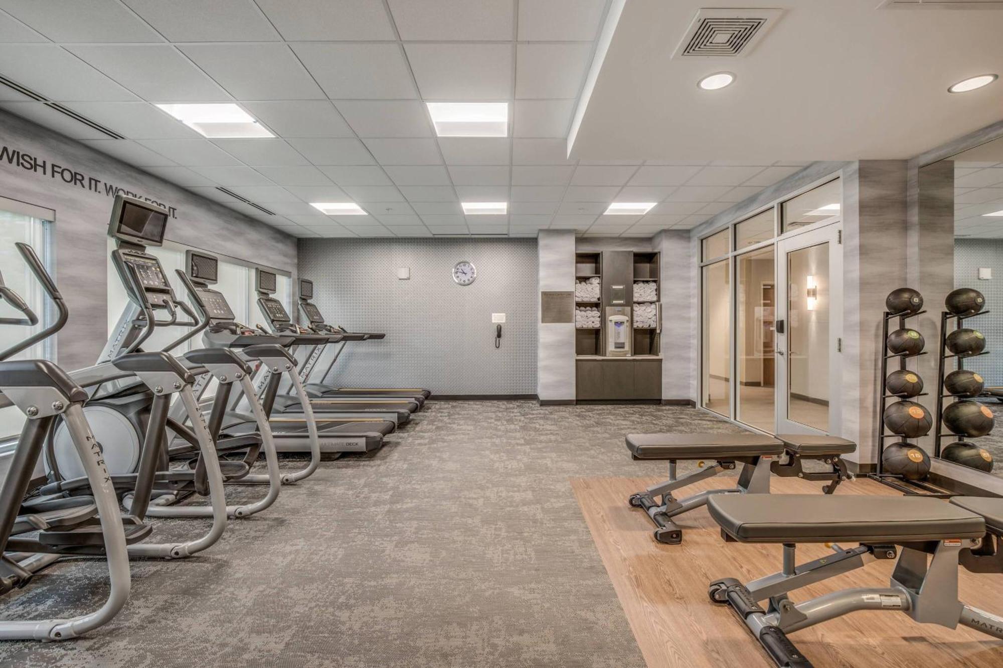 Fairfield Inn & Suites Whitewater Экстерьер фото
