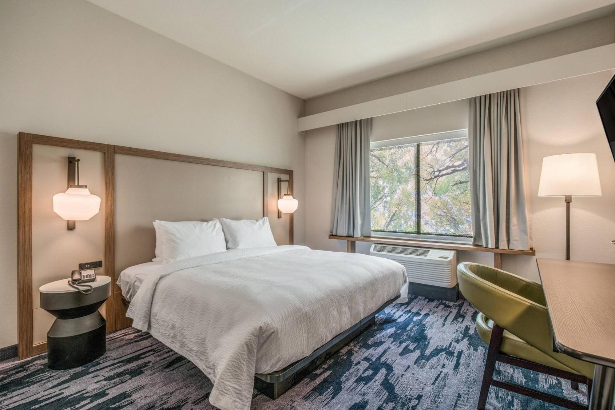 Fairfield Inn & Suites Whitewater Экстерьер фото
